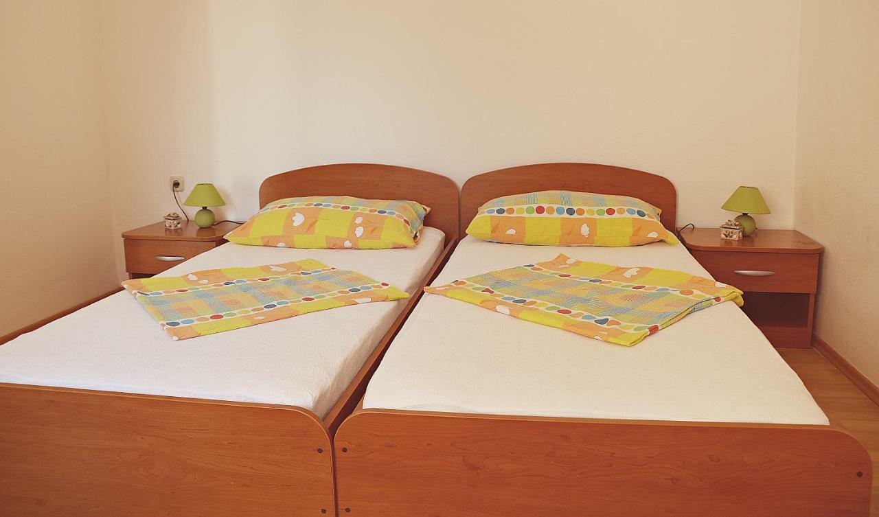 Apartment Cuce Rogotin ภายนอก รูปภาพ